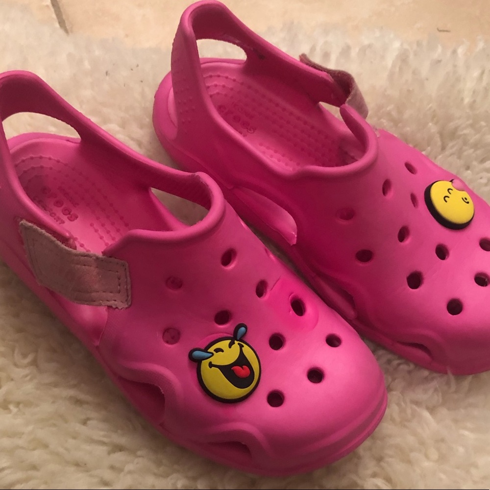 💕Girls Hot Pink Slip-on Crocs 💗